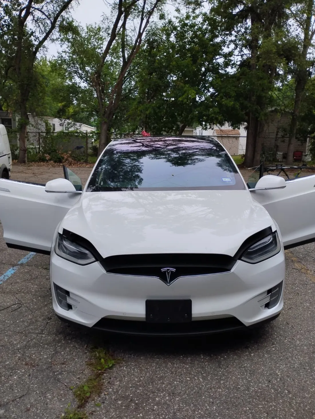Tesla Model X after windshield replacement